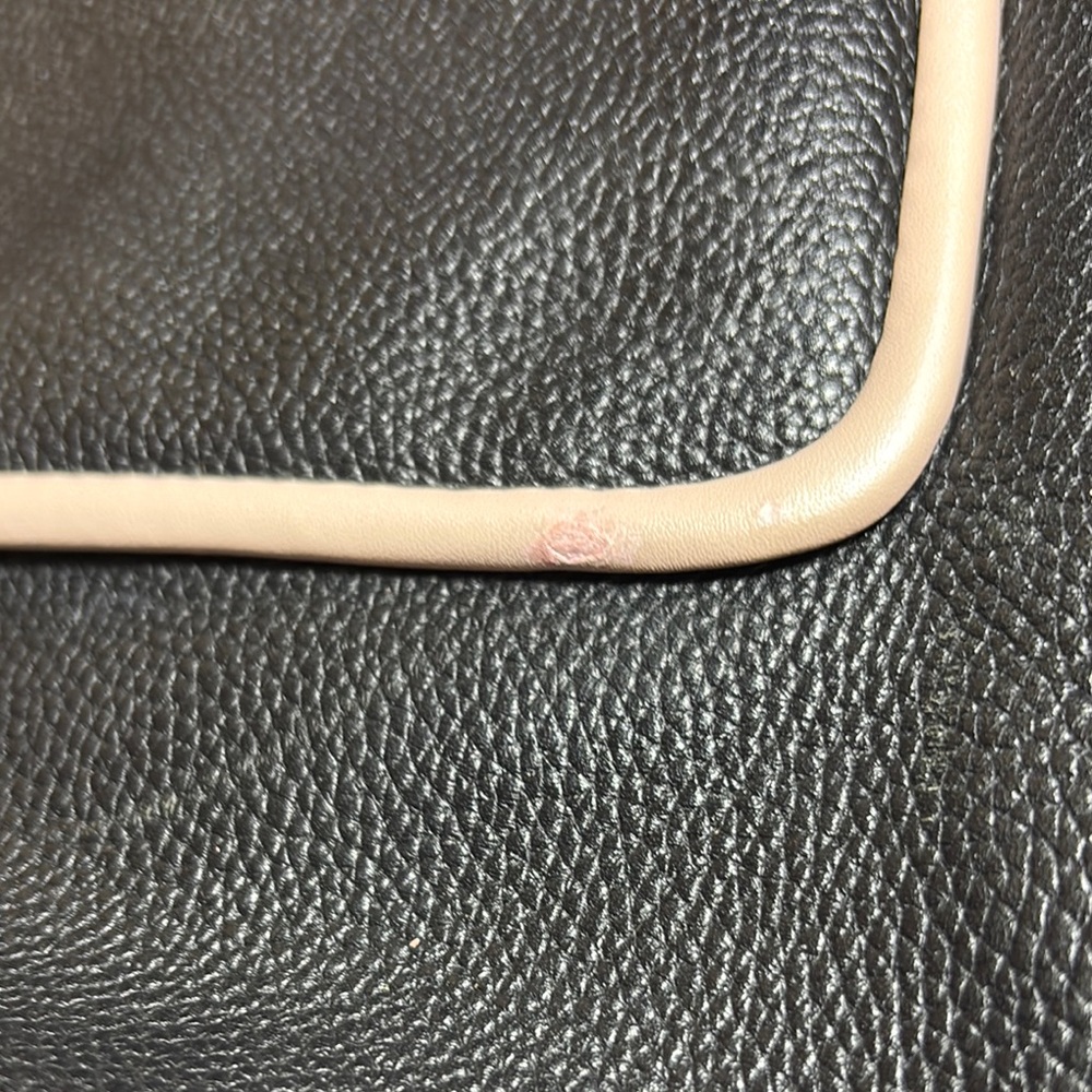 Kate Spade Leather Tote Bag Black w Cream Padded Center Zip wWristlet and Wallet - Picture 13 of 17